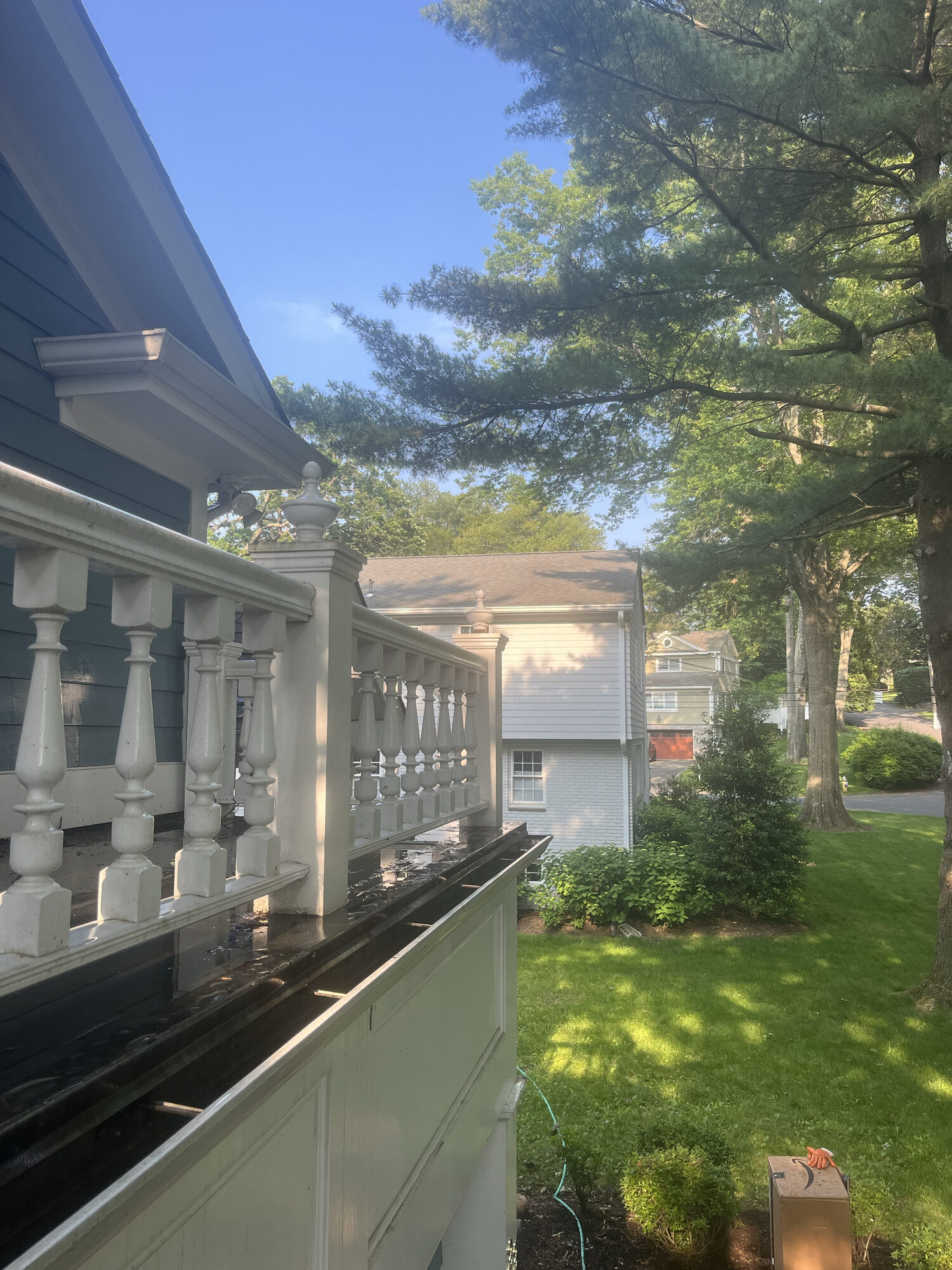 Gutter cleaning on a Greenwich home